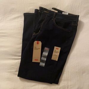 Levi’s High-Rise Skinny Jeans